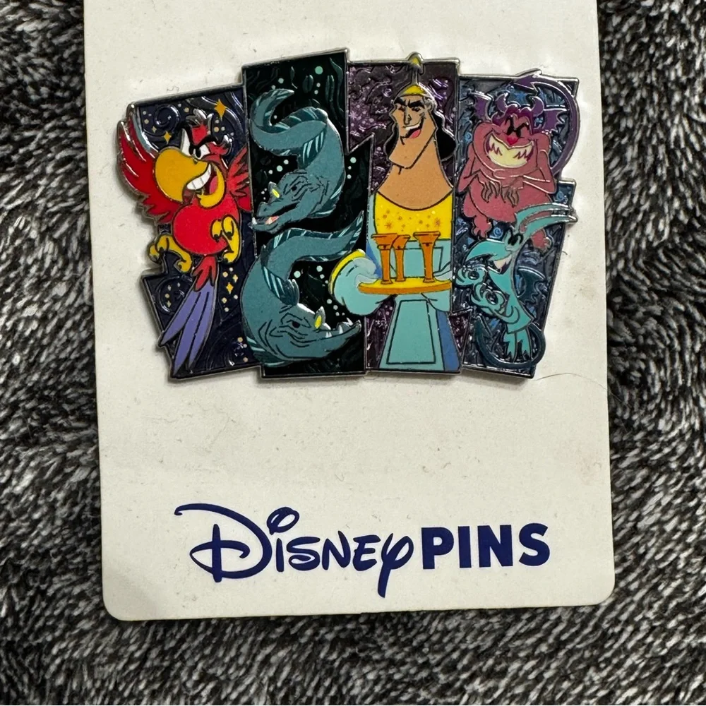 Disney Parks Villains Family Sidekicks Cluster Disney Pin Iago Kronk Panic PAIN